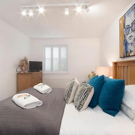 Holiday home Minsters Reach One - Uk2746