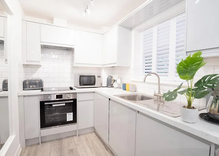 Minsters Reach One - Uk2746 *